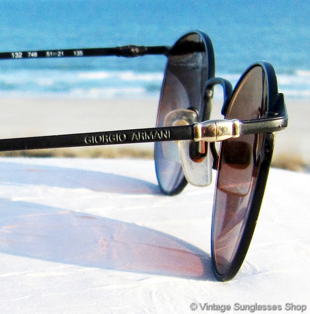 Giorgio Armani 132 748 Sunglasses display picture 1