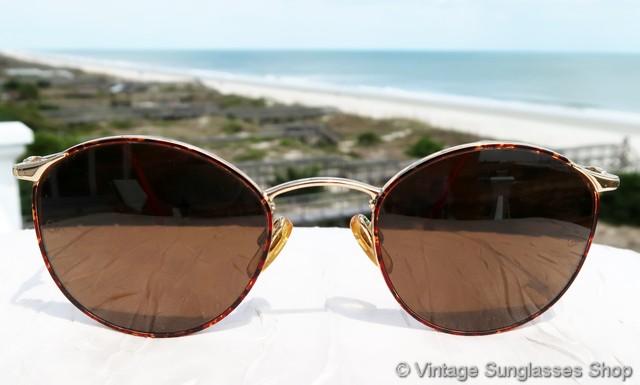 Giorgio Armani 132 759 Tortoise Sunglasses display picture 1