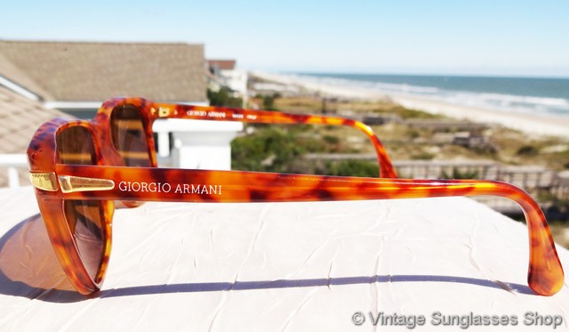 Giorgio Armani 810 052 Tortoise Shell Sunglasses display picture 1