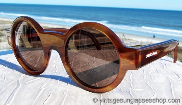 thick tortoise shell glasses