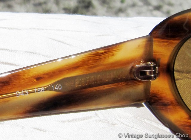 Giorgio Armani 943 188 Light Tortoise Shell Sunglasses display picture 2