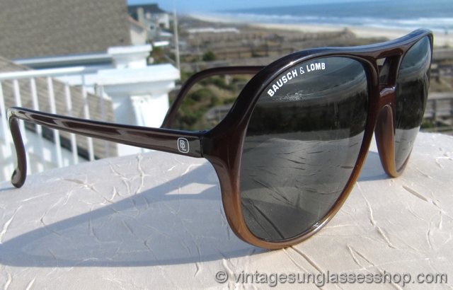 Bausch & Lomb I's Sunglasses  W1560 with case 