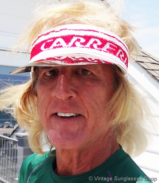 Vintage 1980s Red Carrera Headband Sun Visor display picture 1