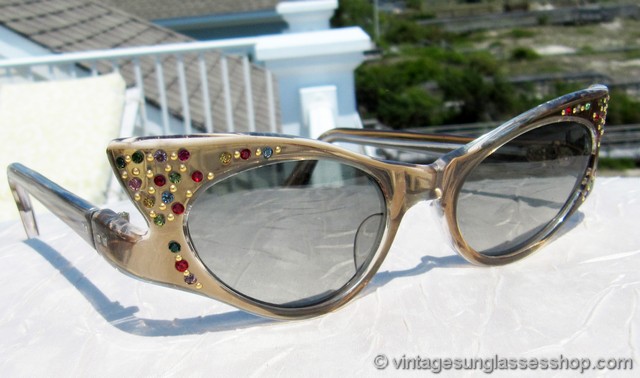 Vintage 50s Thame France Polaire Cat-Eye Sunglasses Rhinestone Rockabilly Vintage 1950s Raybert French Rhinestone Sunglasses main image 3