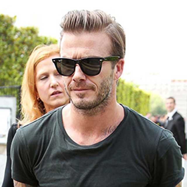 https://www.vintagesunglassesshop.com/celebrity_ray-ban%20wayfarer_david%20beckham.jpg