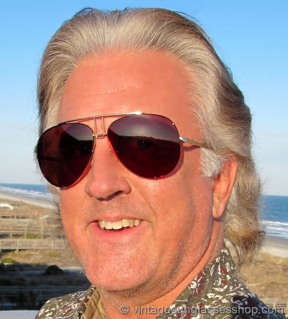 vintage sunglasses shop