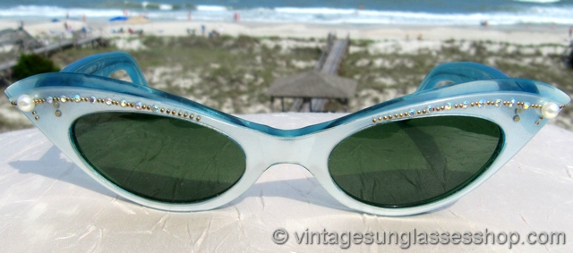Vintage 1950s And 1960s Cat S Eye Sunglasses Page 2