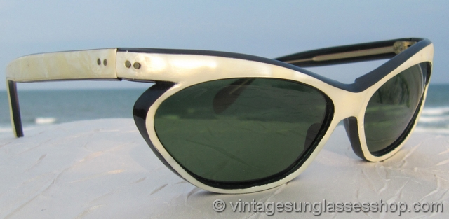Vintage French Pearlized Sunglasses ?️ Vintage 1950s Pearlized French Rhinestone Sunglasses main image 3