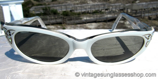 Vintage 50s Thame France Polaire Cat-Eye Sunglasses Rhinestone Rockabilly Vintage 1950s Raybert French Rhinestone Sunglasses main image 2