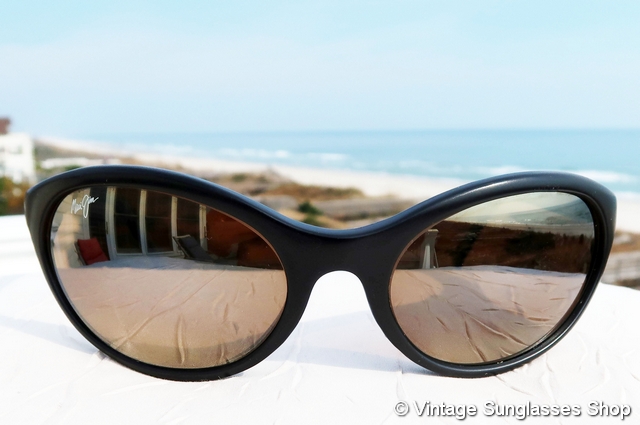 Vintage Maui Jim Sunglasses display picture 1
