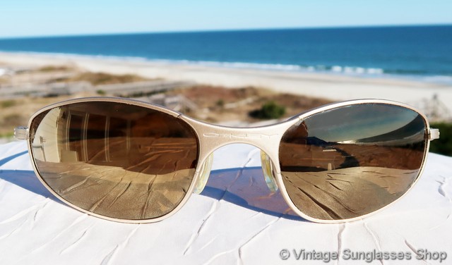 vintage oakley titanium sunglasses
