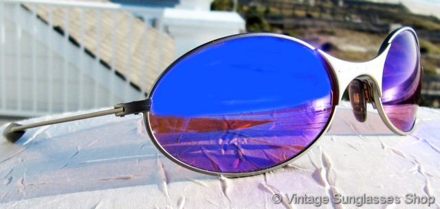 oakley blue iridium lens