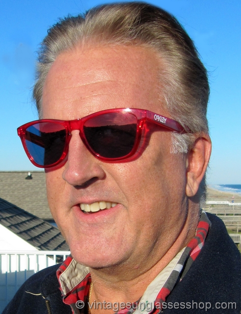 praktisk fortjener Wedge Oakley Frogskins Acid Red Ruby Iridium Sunglasses