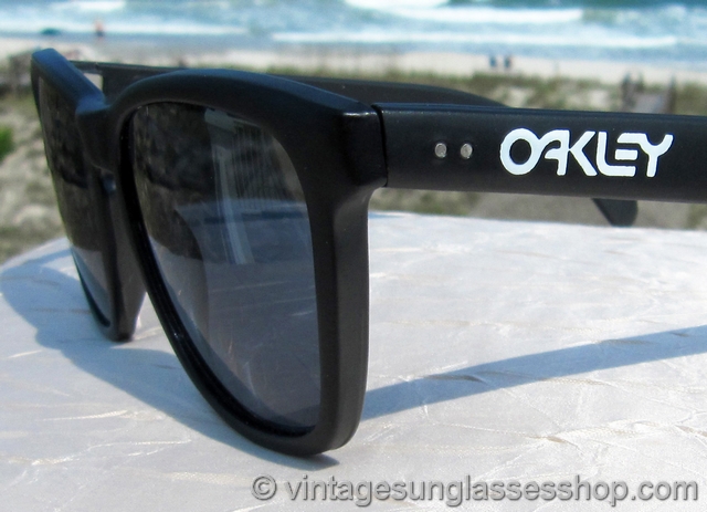 Oakley Frogskins Matte Black Black Iridium Sunglasses