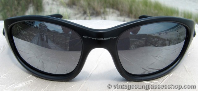 oakley throwback sunglasses