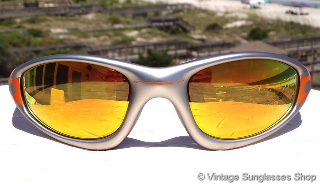 oakley straight jacket 1999