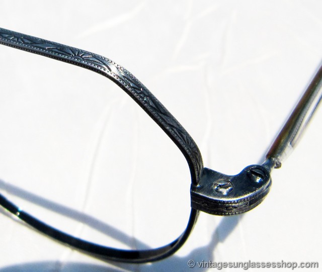 Oliver Peoples OP 43 Clip On Sunglasses display picture 3