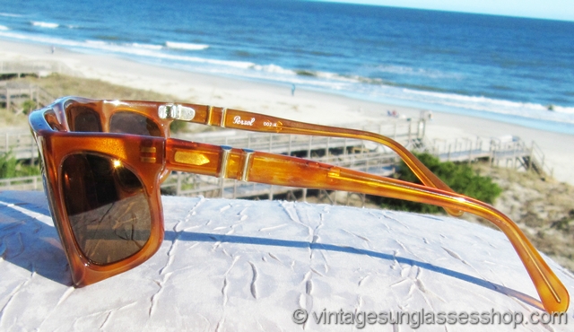 Persol 002 Tortoise Shell Sunglasses display picture 3