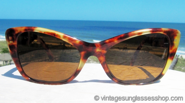 Persol PP504 Sunglasses display picture 1