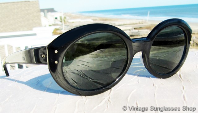 Ray-Ban W0956 Bewitching Black Ebony Sunglasses display picture 1