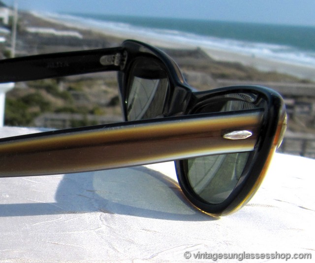 RAY-BAN Bausch & Lomb 1960’s “Alita\