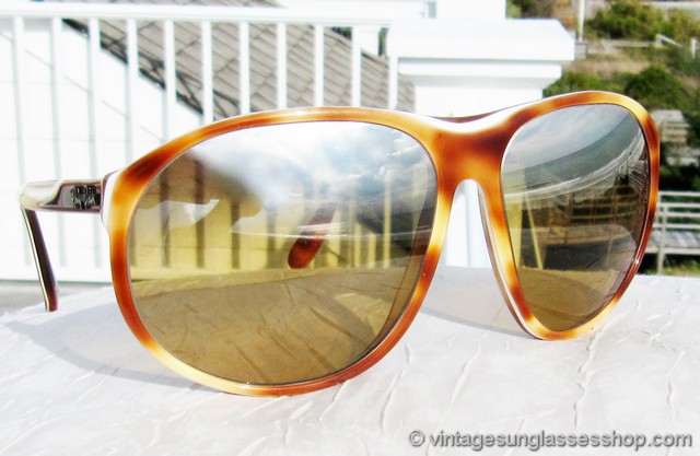 Vintage B&L Ray Ban Arcadia White Blue Yellow VINTAGE RAY BAN ARCADIA WHITE & BLUE MIRROR LENSES USA B&L  main image 3