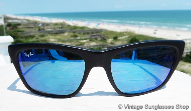 Ray-Ban Women\'s Blue Mirrored Cat Eye Sunglasses Ray-Ban Square Blue Mirrored Sunglasses for Women for sale  main image 4