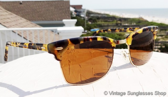Ray-Ban Clubmaster Tortoise and Orange Sunglasses Ray-Ban Clubmaster Reverse Sunglasses in Brown Tortoise | FWRD main image 2