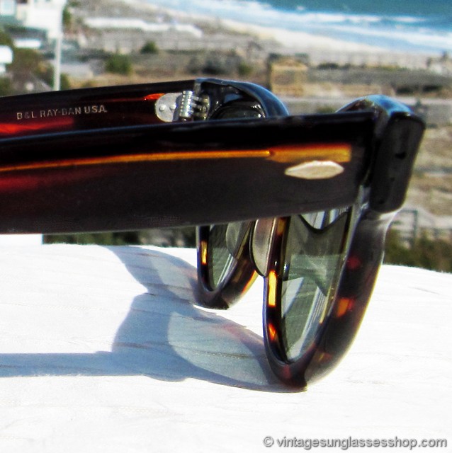 Ray-Ban Tortoise Shell Cat Eye Sunglasses display picture 1