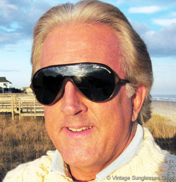 vintage sunglasses shop