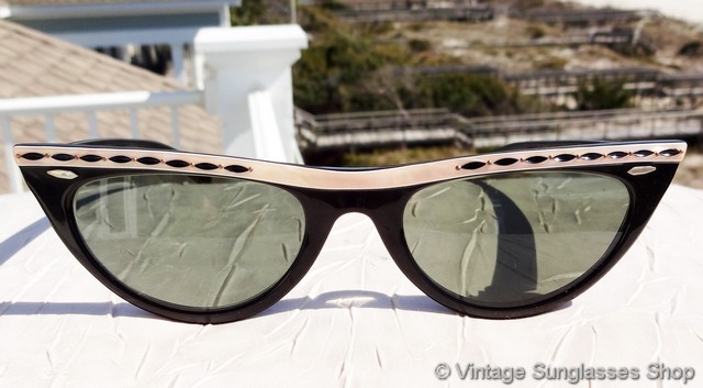 Ray-Ban Egyptian Cat Eye Sunglasses display picture 3