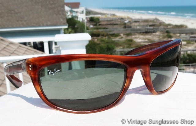 Vintage ray ban wayfarer tortoise shell deals
