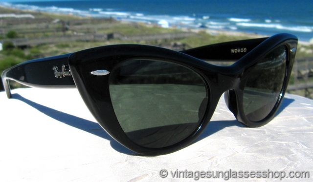 Ray-Ban Lisbon Black and White Sunglasses