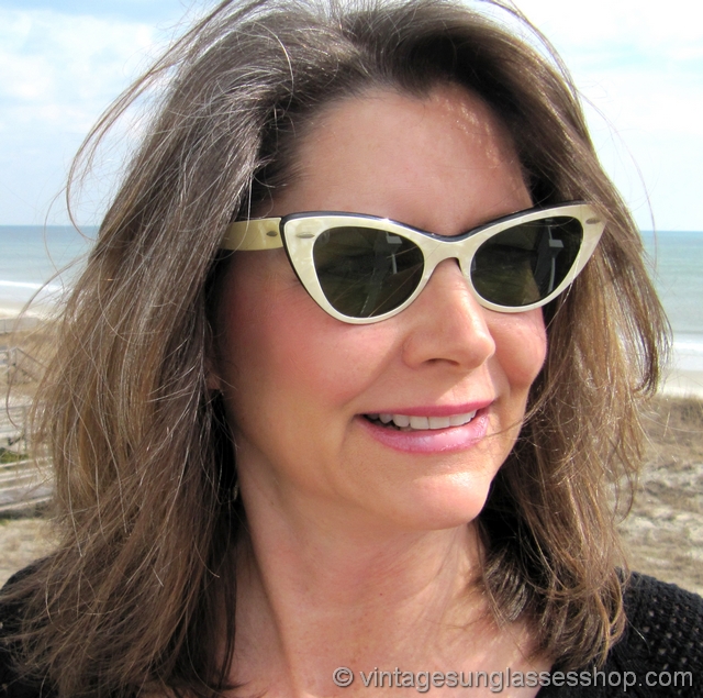 Vintage ray ban cat eye sunglasses Clearance
