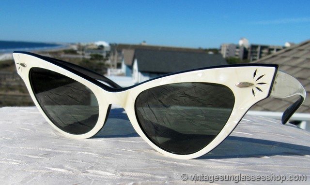 Ray-Ban Marcelle White Marble Sunglasses display picture 2