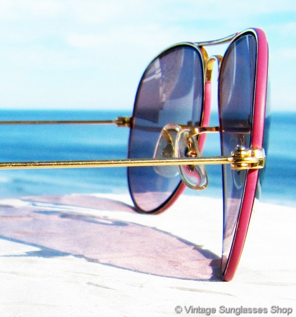 Ray-Ban Aviator Sunglasses with Blue and Pink Lenses Ray-Ban Aviator Flash Lenses XL (58 - 14) with Violet lenses  main image 3