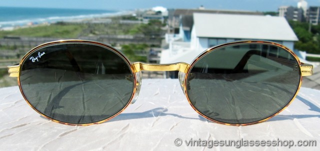 Ray-Ban W2188 Sidestreet Crosswalk Sunglasses