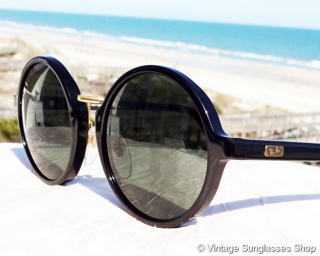 Ray-Ban W0924 Traditionals Premier Sunglasses display picture 1