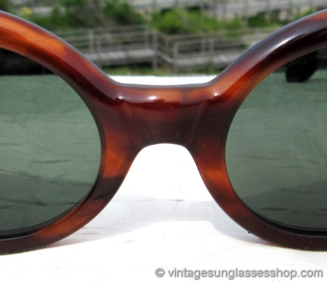 Ray-Ban W0957 Bewitching Tortoise Shell Sunglasses display picture 3