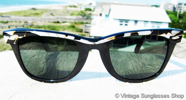 Ray-Ban W1085 Wayfarer Street Neat Sunglasses display picture 3