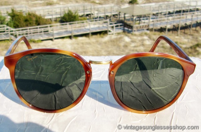 Vintage B&L Ray-Bans W1104 Tortoise Shell frame Vintage B&L Ray-Ban Wayfarer 2 Sunglasses Tortoise Frames  main image 3