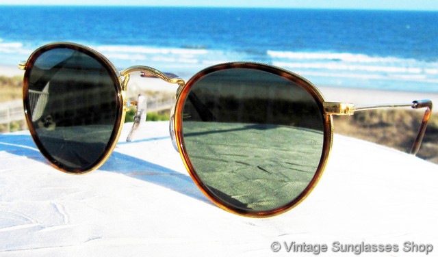 Ray-Ban W1675 Classic Metals Sunglasses