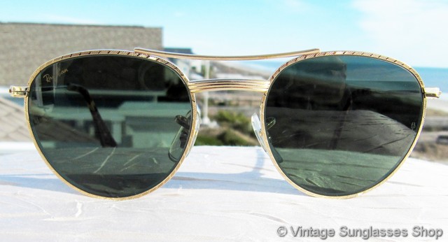 Ray-Ban W1754 1940s Retro Round Aviator Sunglasses display picture 2