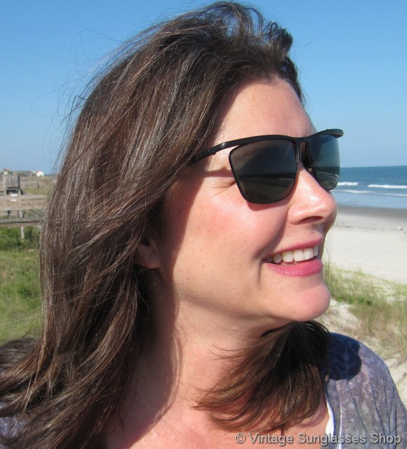 Ray-Ban W1766 Bria Senova Sunglasses display picture 2