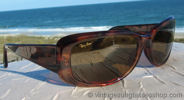 Vintage RAY BAN RITUALS Bausch & Lomb W3065 B&L Tortoise Shell Sunglasses RAY BAN RB2034 RITUALS W3065 SLEEK TORTOISE SUNGLASSES  main image 4
