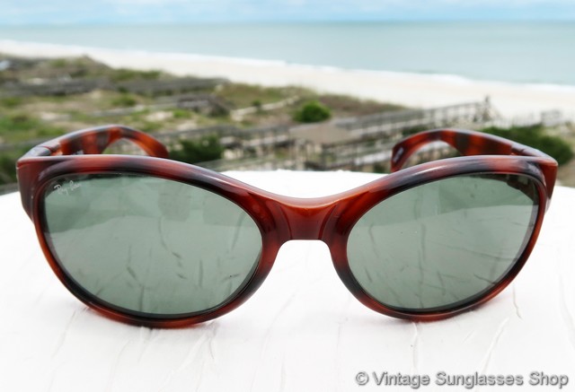 Ray-Ban W2755 Outsiders Round Sunglasses display picture 3