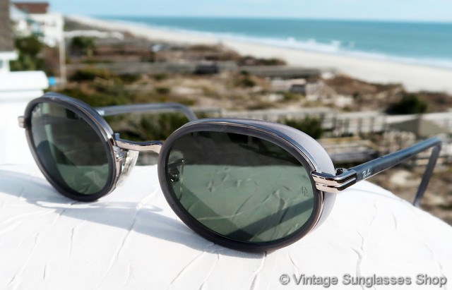 Ray-Ban W2813 Sidestreet Crosswalk Sunglasses