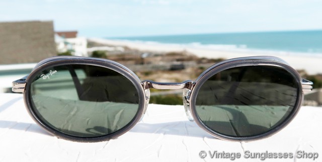 Ray-Ban W2813 Sidestreet Crosswalk Sunglasses