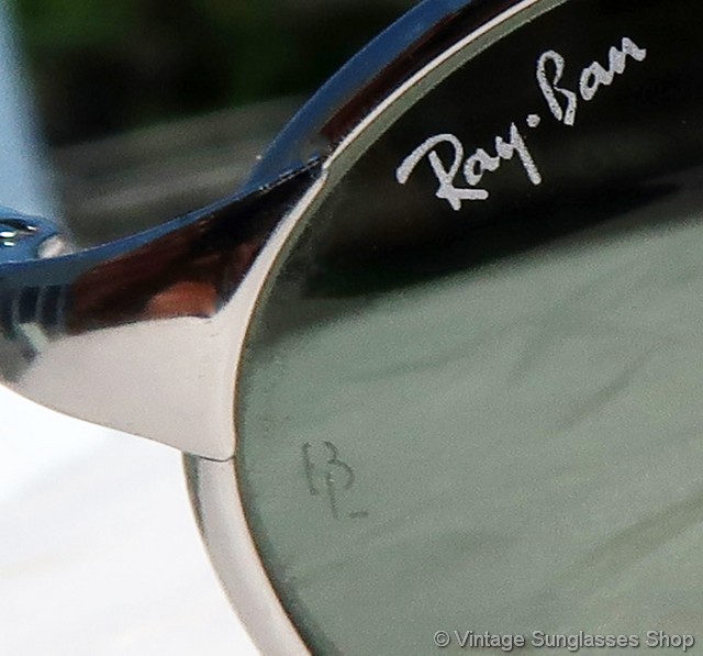 Ray-Ban W2839 Highstreet Metal Oval Sunglasses
