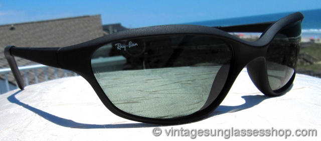 ray ban predator 18